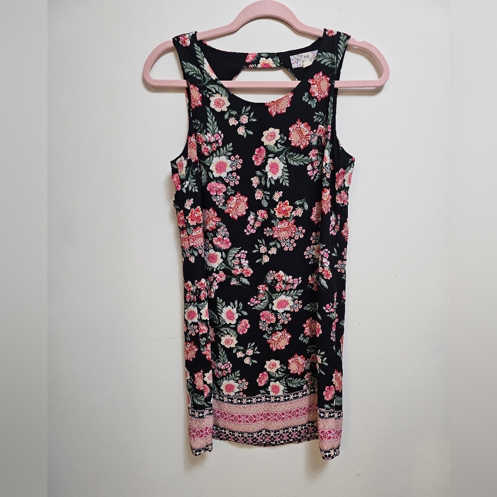 Pink Republic‎ Small Floral Dress cutout back midi